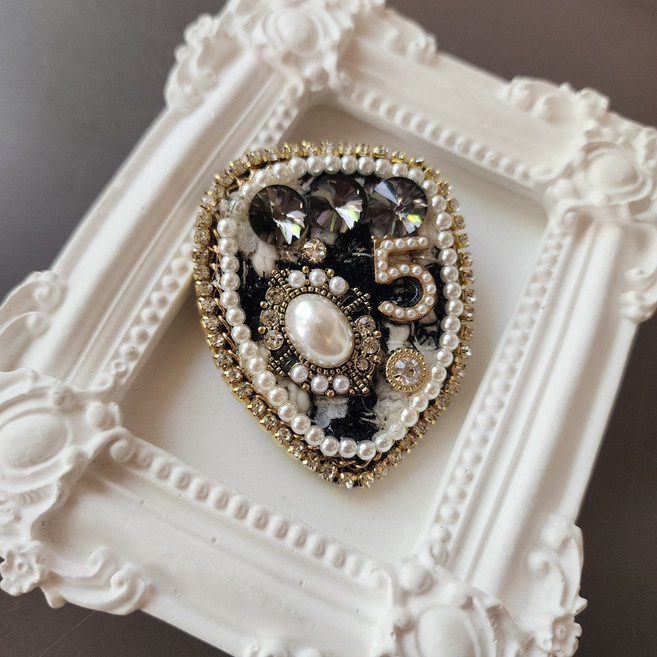 보석 견장 와펜 패션브로치 옷핀 브로찌