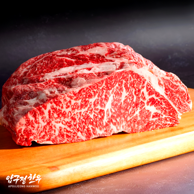 1++등급 한우 채끝 300g (냉장) 구이용 스테이크 투뿔 소고기 채끝등심 채끝구이 (압구정한우) 캠핑용 3팩이상 시즈닝증정, 1개