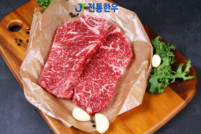 영주한우 전통한우 채끝등심 500g 구이 스테이크 캠핑용고기 (1++등급 1+등급) 원쁠 투쁠 반값한우 한우선물 한우세트 한우채끝등심, 구이용, 1++등급, 1개