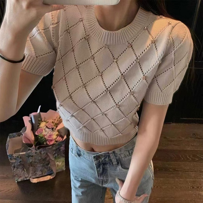 이노뱅크 INO521A 여성 유니크 다이아 펀칭 큐빅 라운드넥 시보리 얇은 반팔 니트