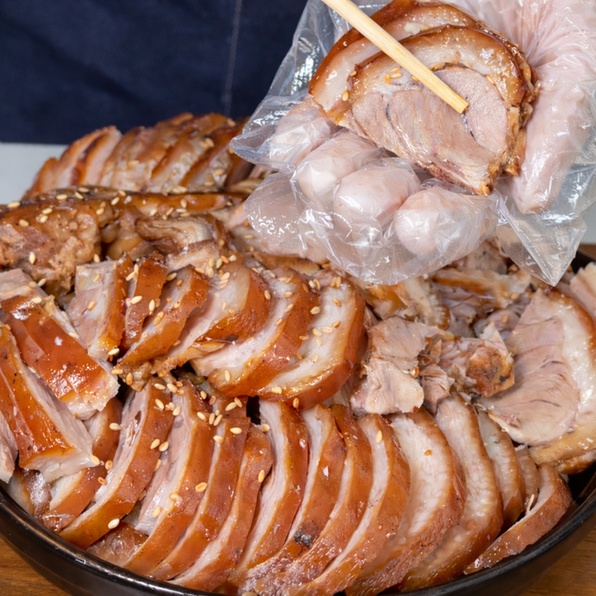 국내산 앞다리 통족발 돼지족발 왕족발 전족 1kg, 1개