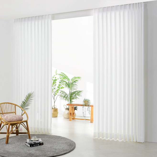 패브릭몰 호텔식 형상기억 나비주름 도톰쉬폰커튼 속커튼 차르르커튼 바깥과 햇빛이 덜비치는쉬폰 세탁시 핀안뽑아도되는 핀형 거실커튼 230 240 레일형 원룸 신혼집 커튼