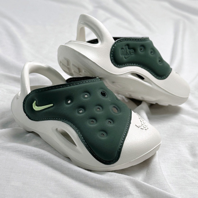 나이키 토들러 샌들 아쿠아 베이비샌들 유아 슬립온 아쿠아 슈즈 여름 물놀이 신발