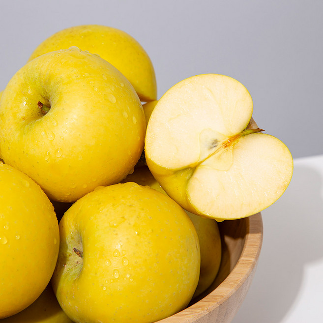 [미식한가] 햇사과! 새콤달콤 황금사과 시나노골드(가정용) 4kg, 1박스, (중대과) 4kg 17-19과