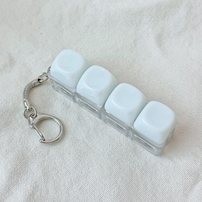 LED 젤리 4구 키캡 키링 클릭커 클리커 ASMR 스트레스해소 힐링 피젯토이 열쇠고리, 1개, 화이트