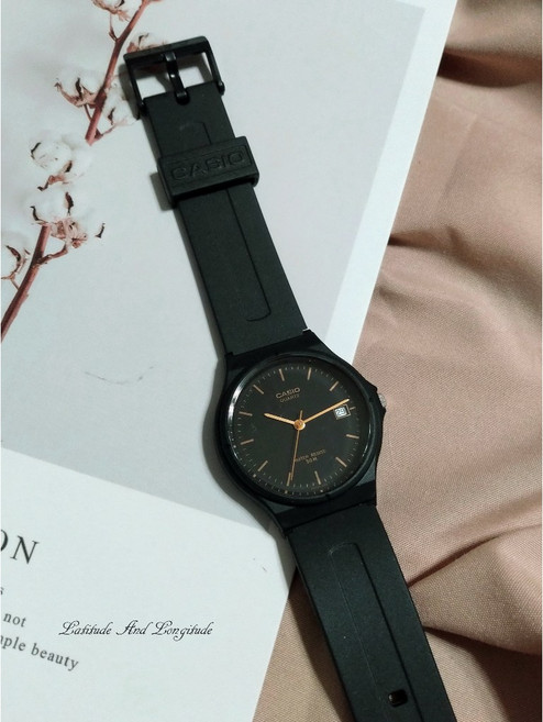 CASIO 卡西歐 MW-59 石英錶 日期顯示 50米防水