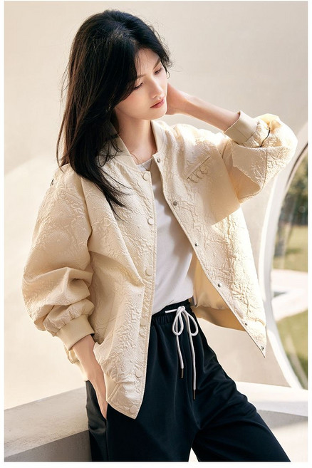 Neirny 여성 야구 점퍼 봄가을 간절기 캐주얼 심플 데일리 야구복 패션 무드 바람막이 재킷