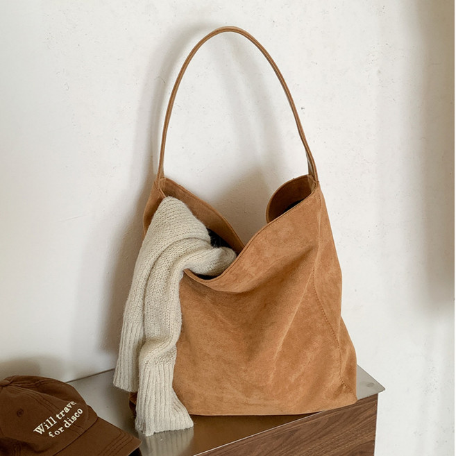 다나모인 스웨이드 부드러운 심플 숄더백