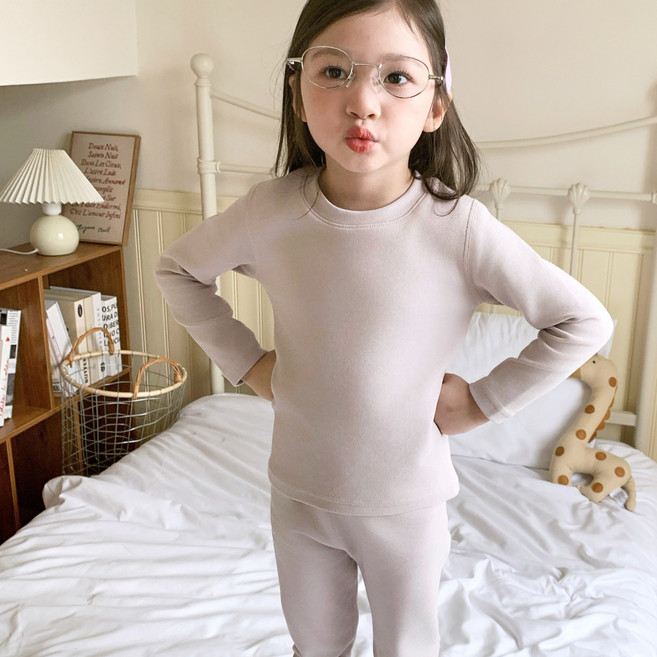 코코몽드 KC인증 아동용 40수 도톰한 방한 기모 면 스판 겨울 긴팔 실내복 상하의 세트CC-810256