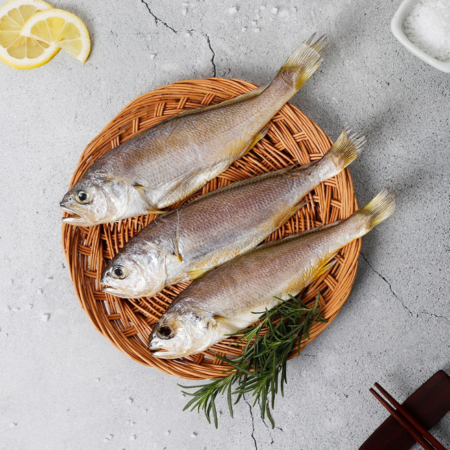제철 목포 손질 반건조병어 1마리 / 반건조참조기 찜 구이 말린생선 산지직송, 반건조 병어 대 1마리, 1개, 26cm 내외