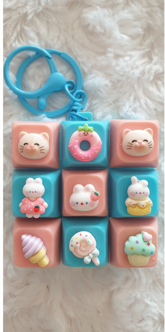 [레이저블링] 핸드메이드 유니크 키캡 키링 4구 9구 백꾸 가방꾸미기 봄나들이 생일선물, 1개, 9캡 5번