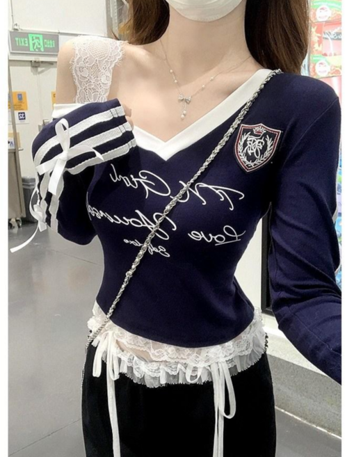 2컬러 오프숄더 크롭티셔츠 레이스티셔츠 오프숄더티 긴팔티 갸루 하이틴룩 발레코어룩 어깨트임티셔츠 y2k 코디 트랙탑 아이돌코디 방송댄스 걸그룹 무대의상 kpop 크롭티셔츠