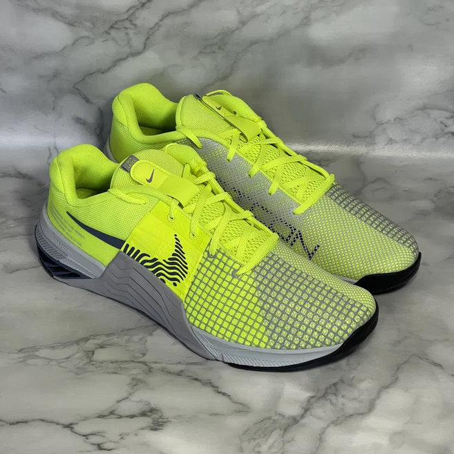 나이키 메트콘8 국내매장판정품 남성크로스핏화 헬스화 역도화