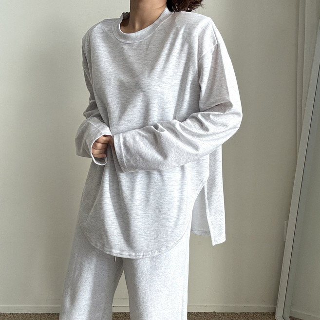 에이치스 사계절 레이어드템 오버사이즈 박시핏 양트임 어깨패드 라운드넥 무지 긴팔 티셔츠