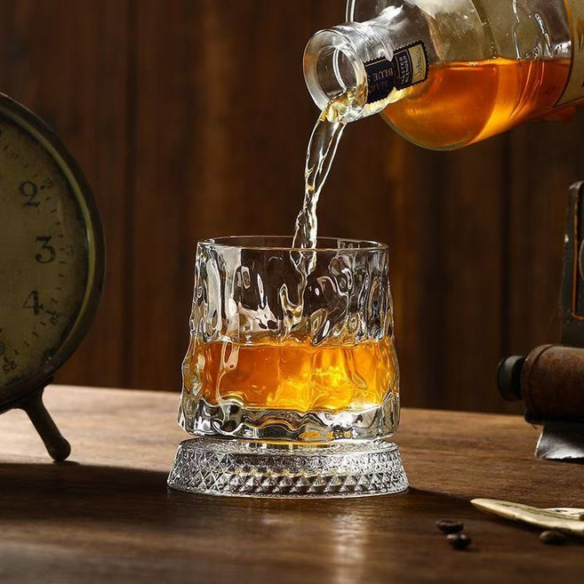 Siemzon 회전 위스키 잔 프리미엄 크리스탈 로테이팅 위스키 글라스 세트, 2개