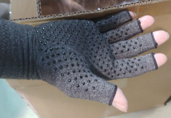 기능성 압박 장갑 오픈 핑커 건초 관절 손저림 시림 마디 통증 작업 반장갑, 1개