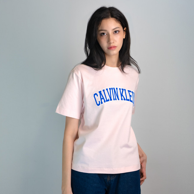 캘빈클라인 CK 여자 박시 로고 티셔츠 크리스탈 핑크