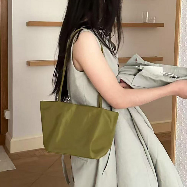 썸머 나일론 트윌 쇼퍼백 숄더백