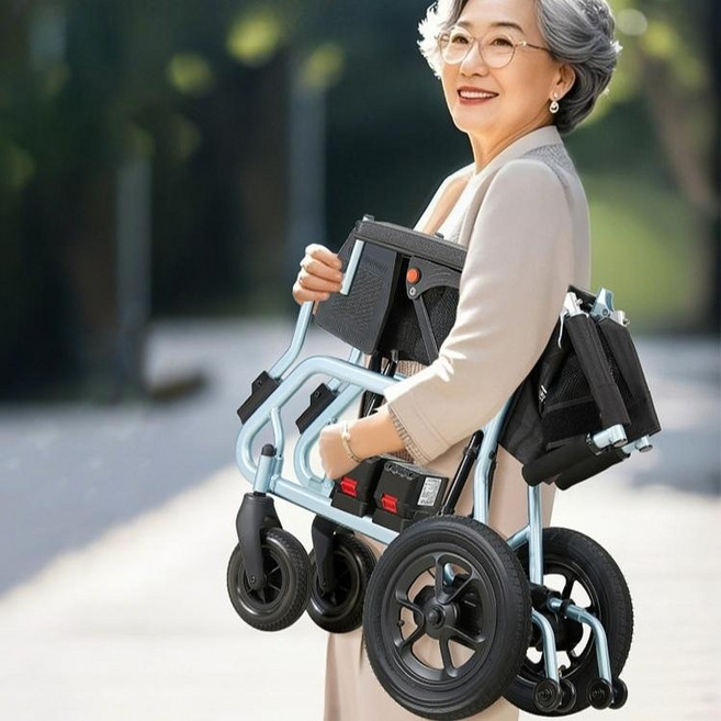 초경량 전동휠체어 접이식 노인용, YQ2880 6AH 배터리 (10km)