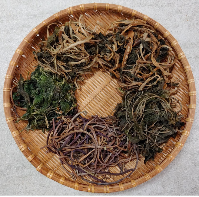 지리산 건조 말린 나물 건 고사리 취나물 미역취 장녹 뽕잎 다래순 파프리카잎 쑥부쟁이 아주까리(피마자)잎 100g, 1개, 건호박고지 100g