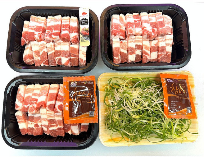 깍둑삼겹살 무공해 친환경 압도적 최고의품질, 300g, 3개