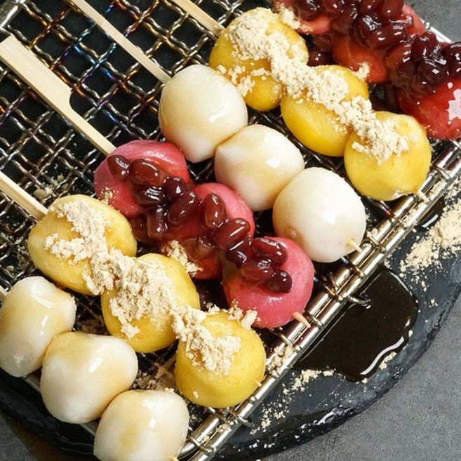 쫀득한 당고떡 쌀당고 1kg 2kg, 03. 백년초당고떡 1kg, 1개