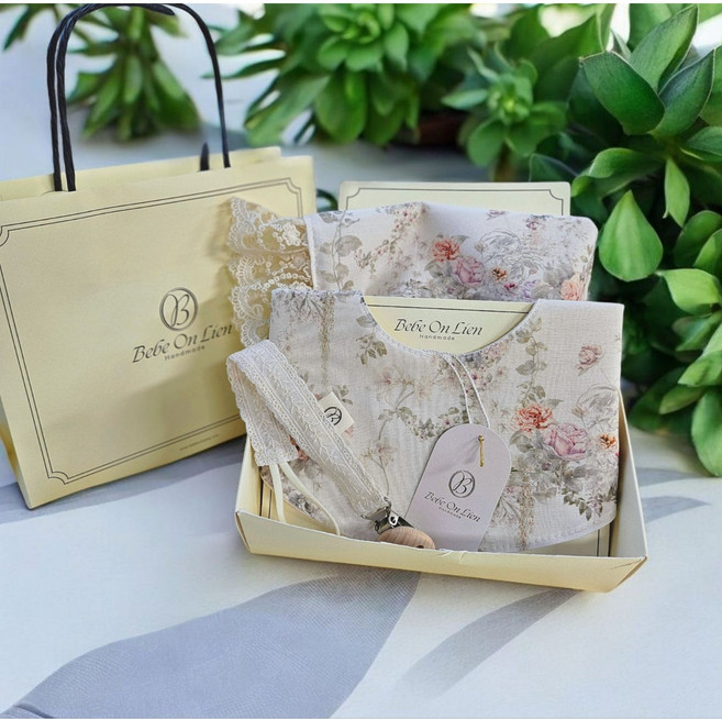 [출산백일선물] 로맨틱 플라워 턱받이세트