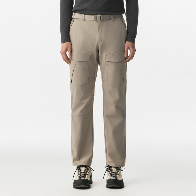 (국내매장정품) 코오롱스포츠 남성 카고 레귤러핏 팬츠 JWPNS25111BEI 252677