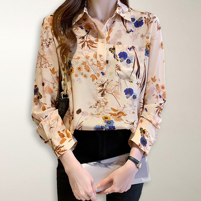 퀸이즈 퀸이즈 77까지 나엘 플라워 하프 오픈 포켓 블라우스