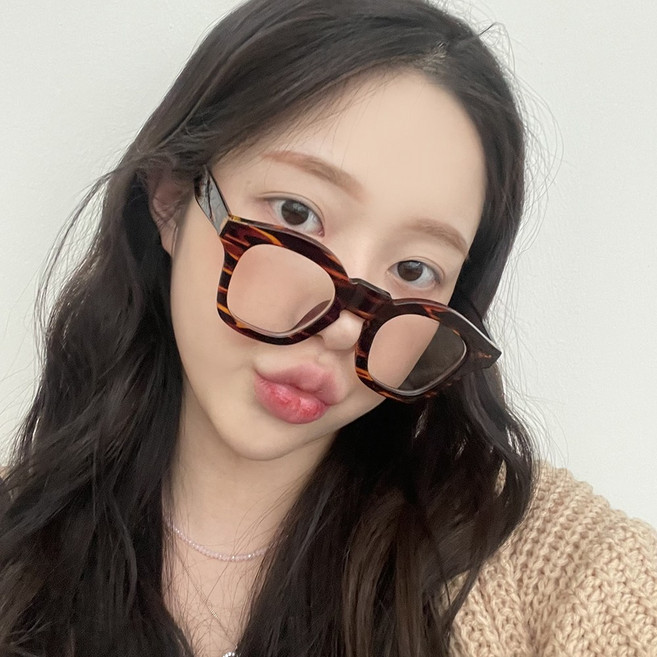 VANANA2 유니크 굵은 뿔테 남녀공용 안경테