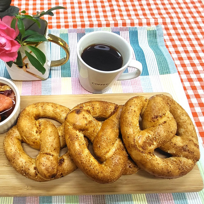 냉동 고메 크림치즈 프레즐 100g, 8개