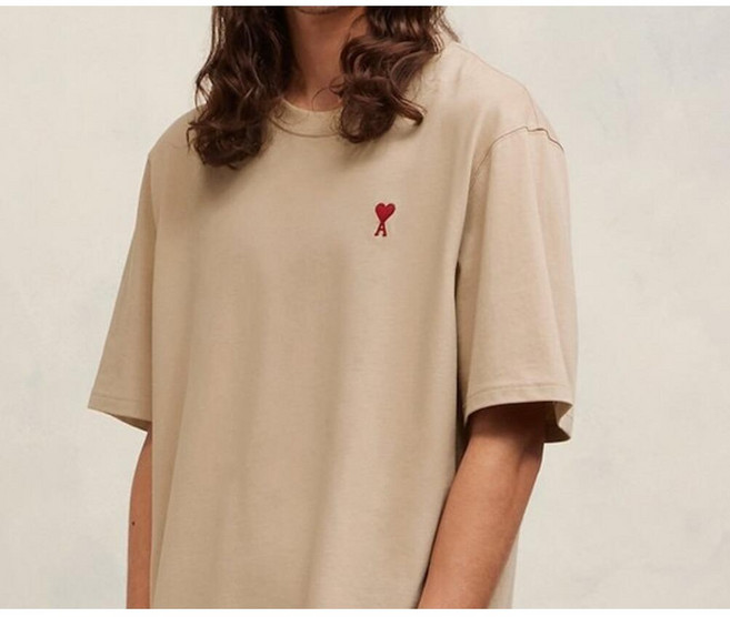 4위 - 아미 25SS 스몰하트 로고 반팔티 클래식 티셔츠 블랙 BFUTS035 724 001, 베이지(Beige)