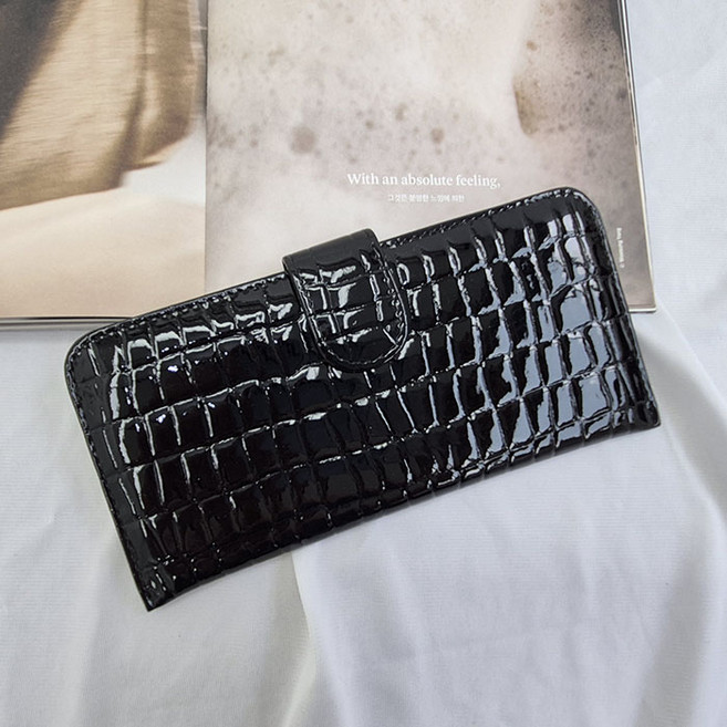 큐티랑 광택 애나멜 장지갑 여성 심플 카드 지폐