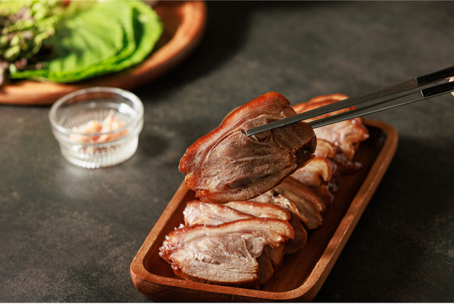 낭만식탁 가성비 넘치는 뼈 없는 순살족발(+새우젓포함), 3개, 250g