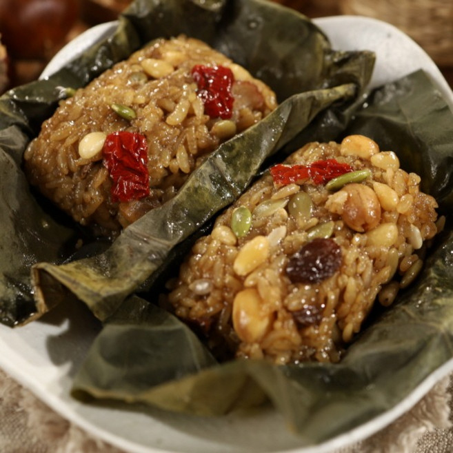 자연생활건강 숨쉬는 연잎 약밥 80g 전통 손맛 영양 간식 보름 오곡밥 약식 영양밥, 12개