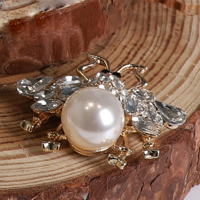 [희진] 크리스탈 진주벌 브로치