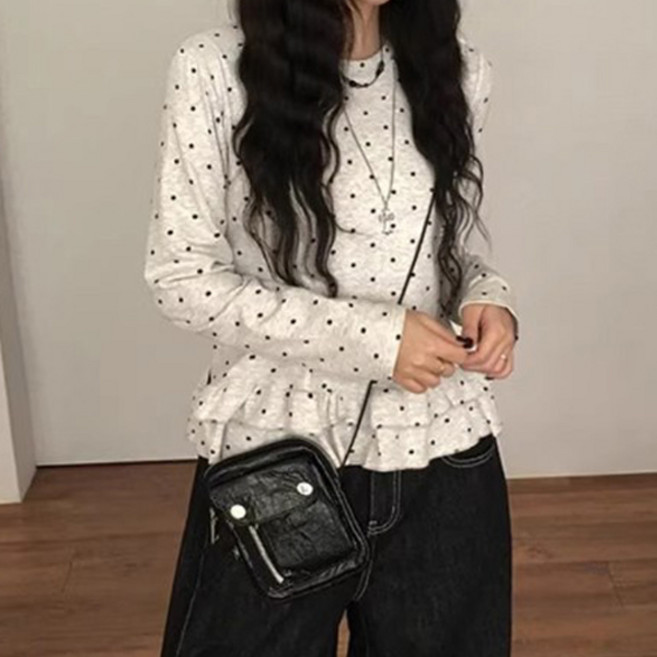 유니온 여성 프릴 밑단 땡땡이 긴팔 티셔츠