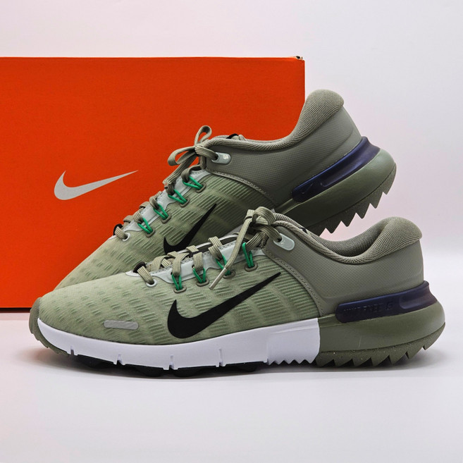 [매장정품] 나이키 프리 골프 카키 스파이크리스 남녀공용 발편한 골프화 패션양말증정