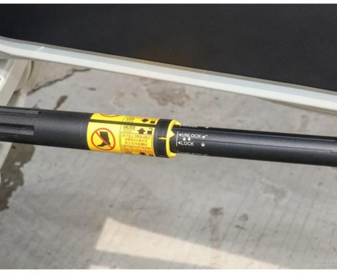 정시출고 환불보장 Toyota Prado LC150 2010-2018 용 자동차 후면 테일 게이트 유압 스트럿 지지, 01 Black, 1개