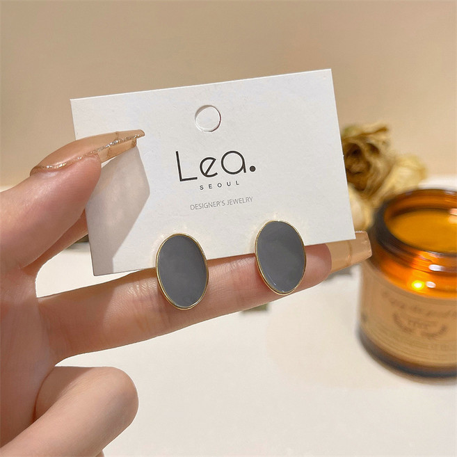 Lea. SEOUL S925純銀耳針 弧形橢圓耳環 灰藍 橄欖綠