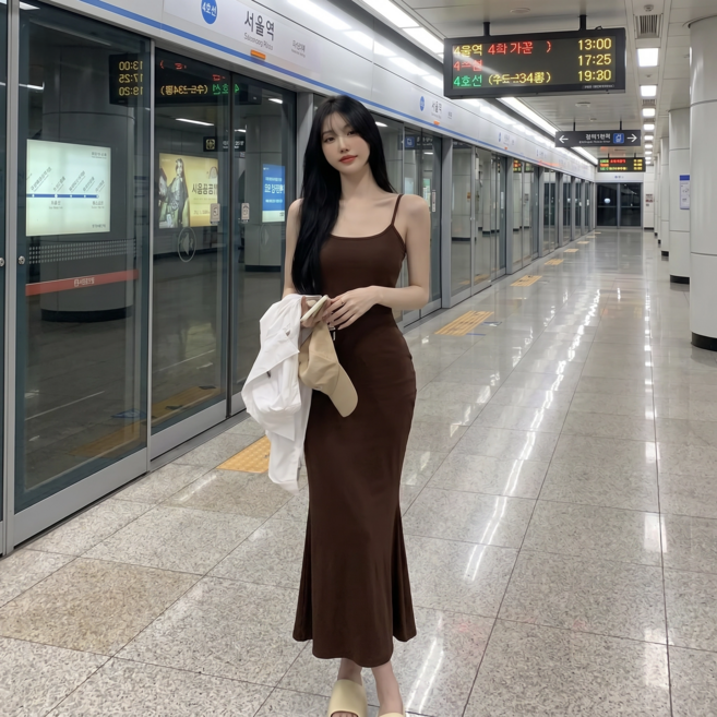 미오라 여성 끈나시 롱원피스 민소매 슬림핏 머메이드 비치룩 데일리 원피스