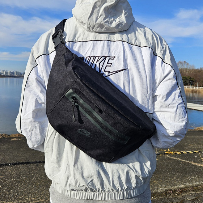 나이키 웨이스트백 크로스백 남녀공용 메신저백