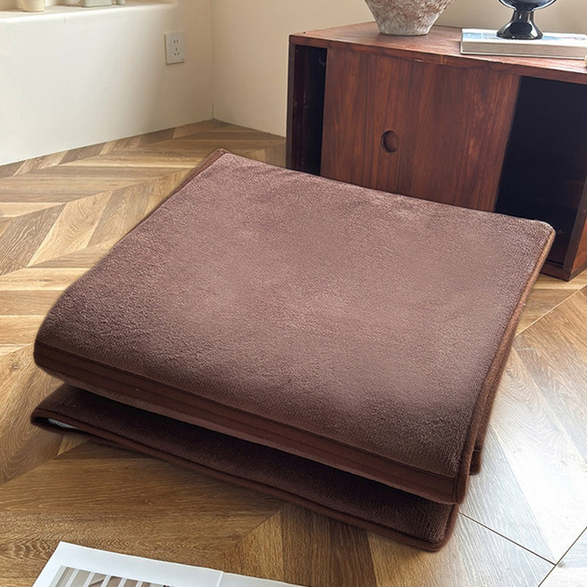 간편 수납 바닥매트 접이식 미끄럼방지 거실매트 포근한 침실 패드 다용도 러그