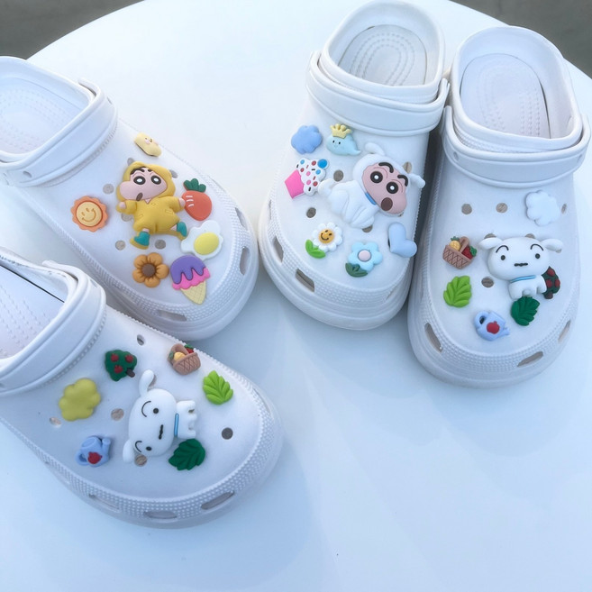 치지 반입체 못말리는 캐릭 신발 꾸미기 세트