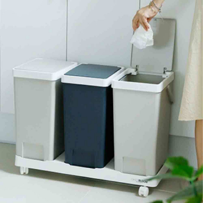 원터치 쓰레기통 분리수거함 20L 3개 베이지네이비 원터치 쓰레기통 분리수거함 20L 3개 베이지네이비 재활용 가정용 분리수거통 분리수거대 가정용분리수거함 리사이클 분리수거대함
