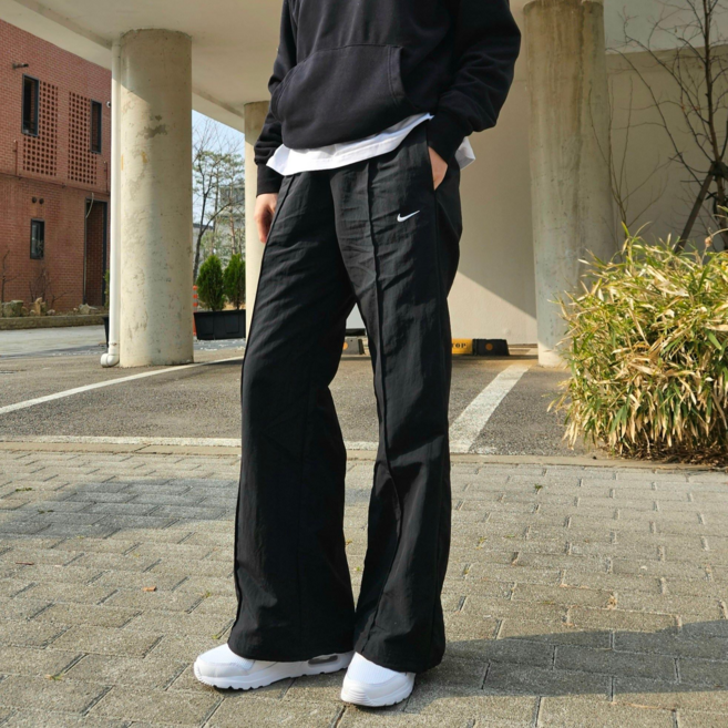 나이키 NW 츄리닝 바지 여성 트레이닝 와이드 조거 우븐 데일리핏 헬스장 블랙