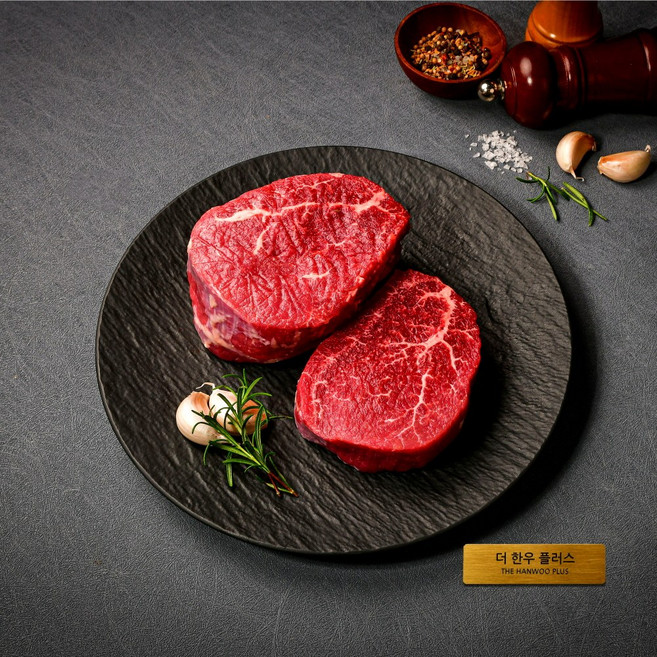 더한우플러스 한우 홍두깨살 1등급 수육용 찜용 전골용, 1개, 200g