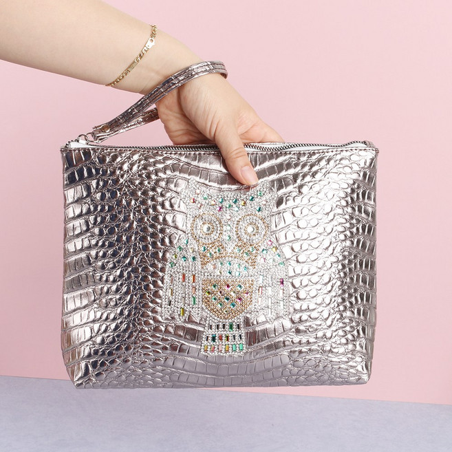 파우치마켓 비즈 부엉이 클러치