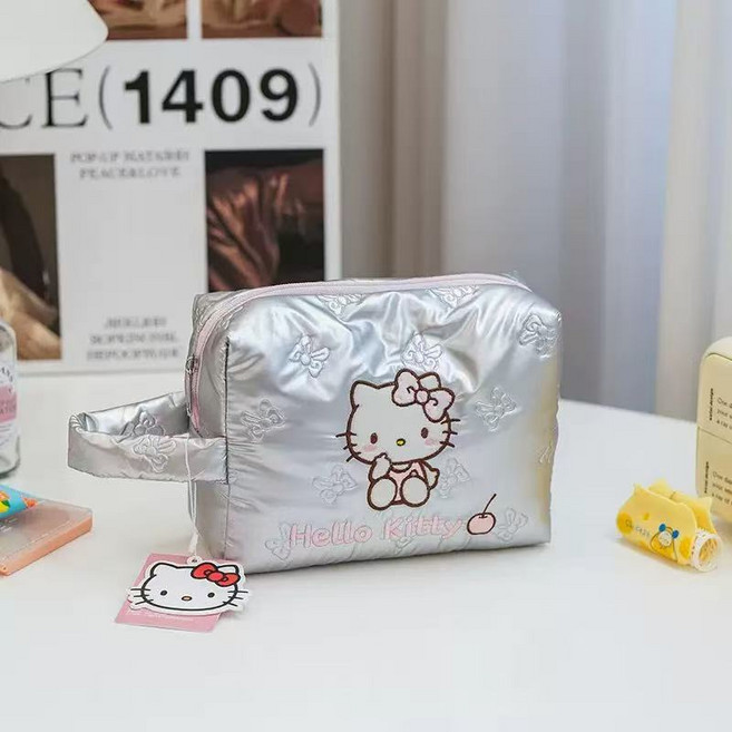 헬로키티 손잡이 사각 실버 여행용 다용도 화장품 파우치