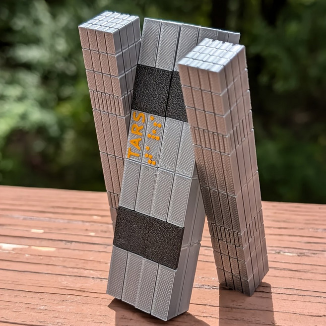 TARS 로봇 수집용 피규어 인터스텔라 금속 마감 내구성 있는 플라스틱 모델